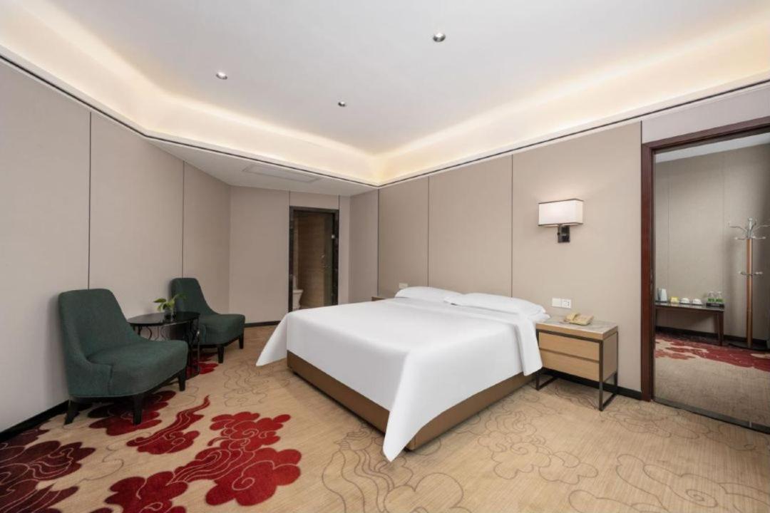 Mizparton Hotel South Qianjin Road Heshan  ภายนอก รูปภาพ